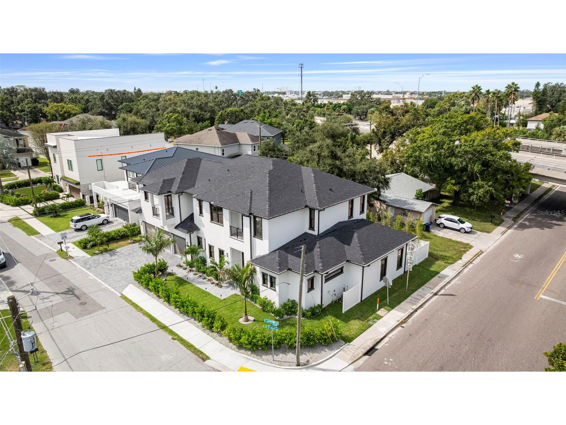 3701 S Lynwood Avenue Tampa FL 33611 TB8510477 image93