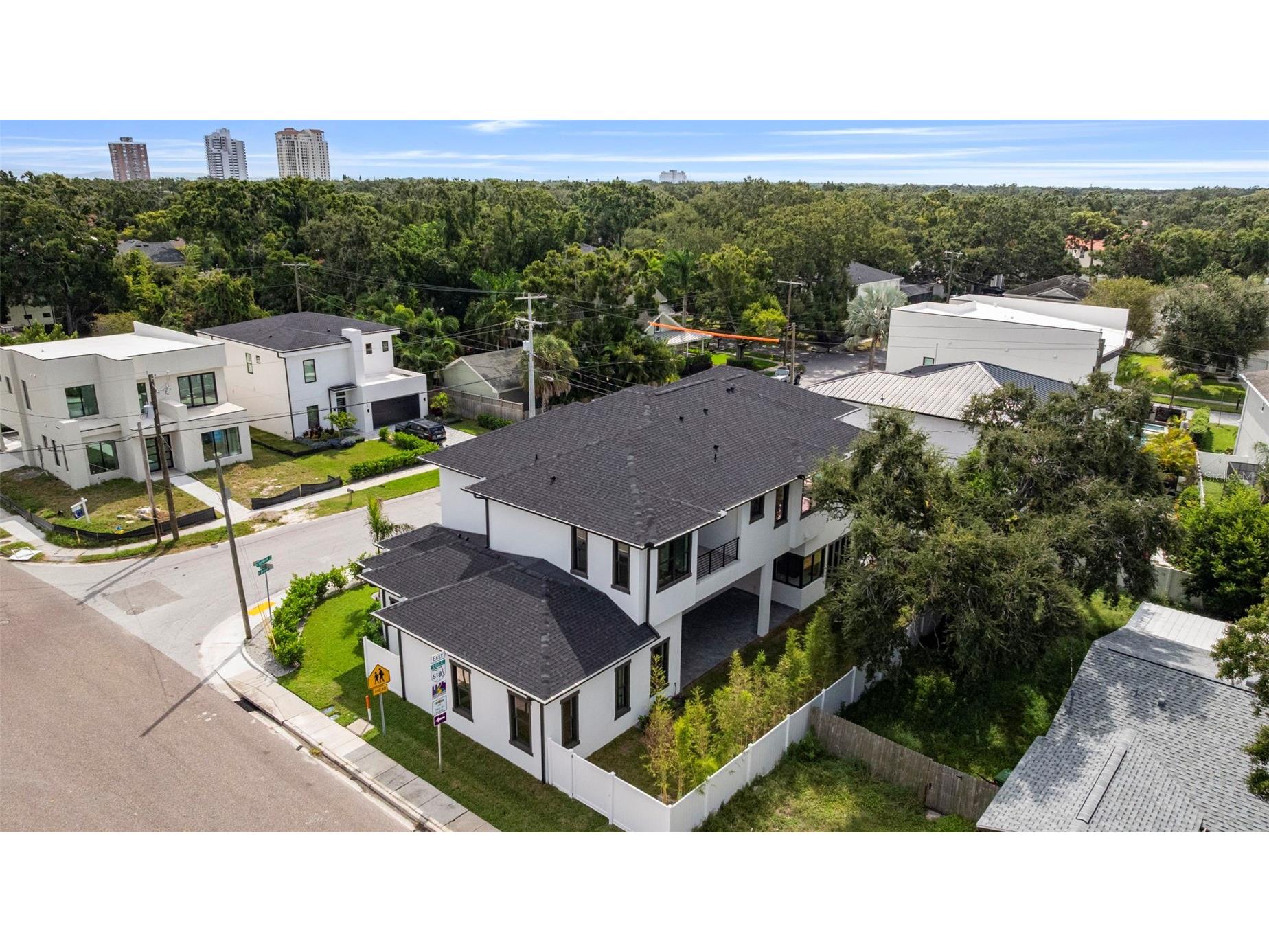 3701 S Lynwood Avenue Tampa FL 33611 TB8510477 image94