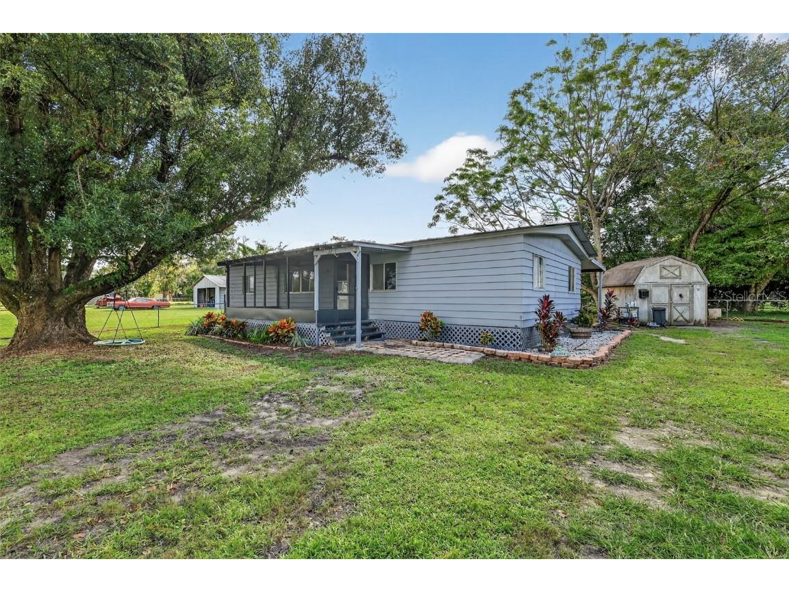 37016 Waterside Drive Zephyrhills FL 33541 TB8435223 image1