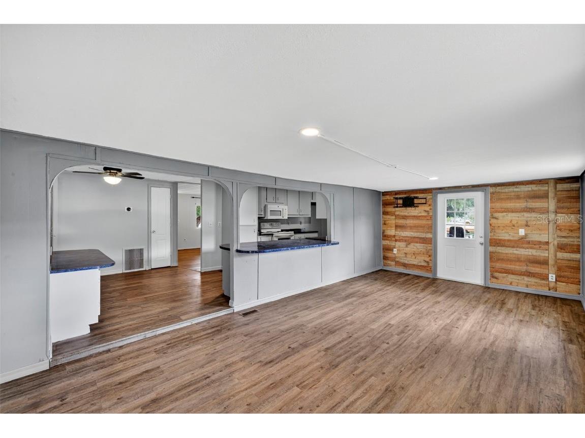 37016 Waterside Drive Zephyrhills FL 33541 TB8435223 image13