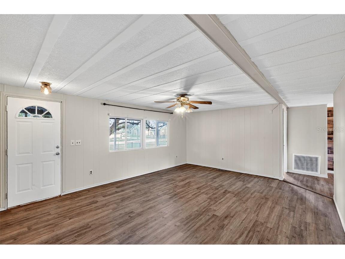 37016 Waterside Drive Zephyrhills FL 33541 TB8435223 image4