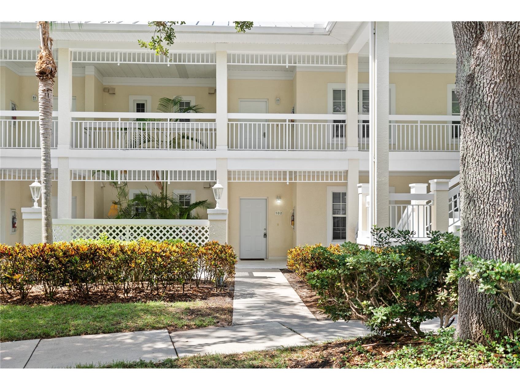 3702 54th Drive W #102 Bradenton FL 34210 A4687241 image1