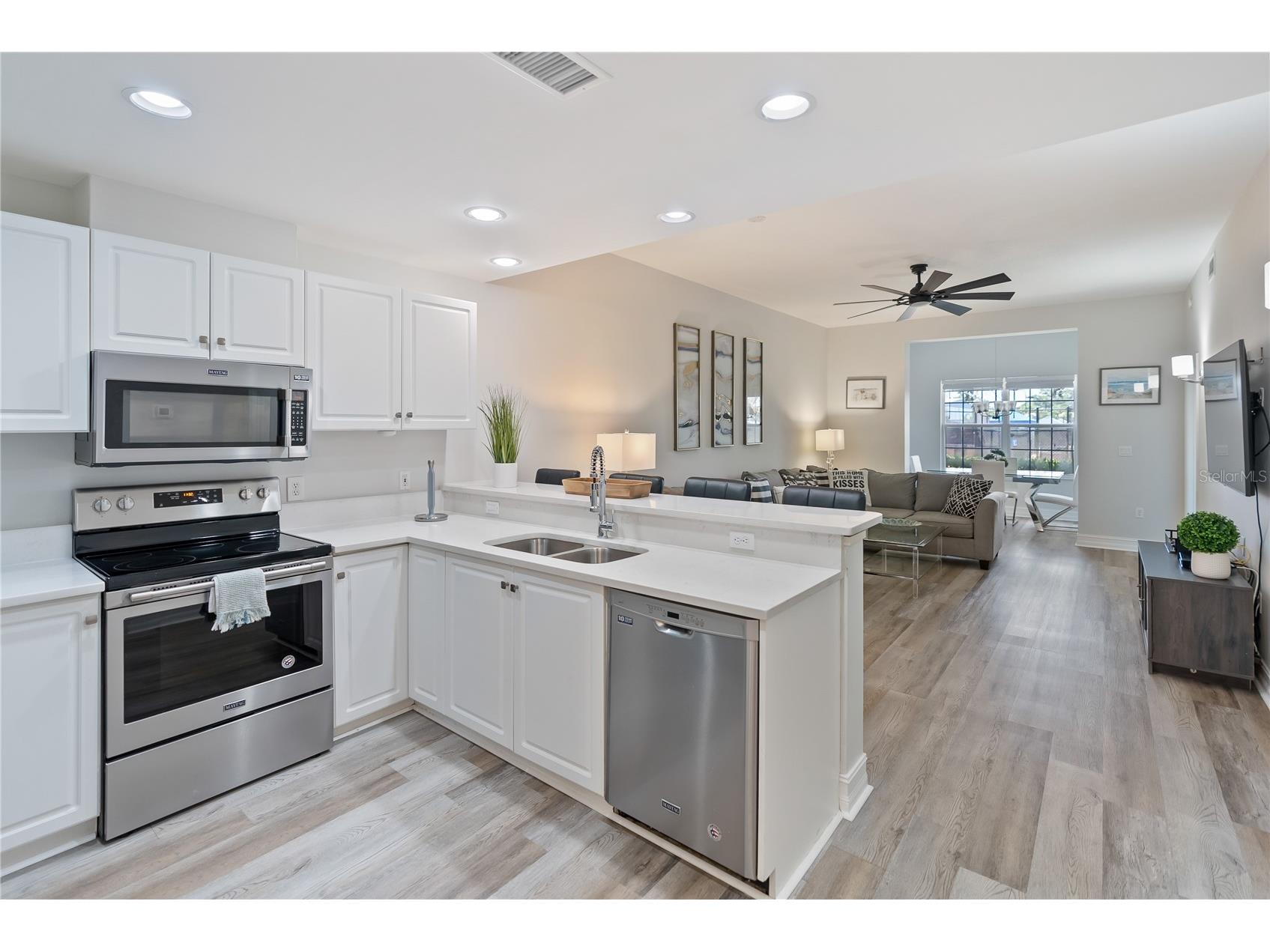 3702 54th Drive W #102 Bradenton FL 34210 A4687241 image12