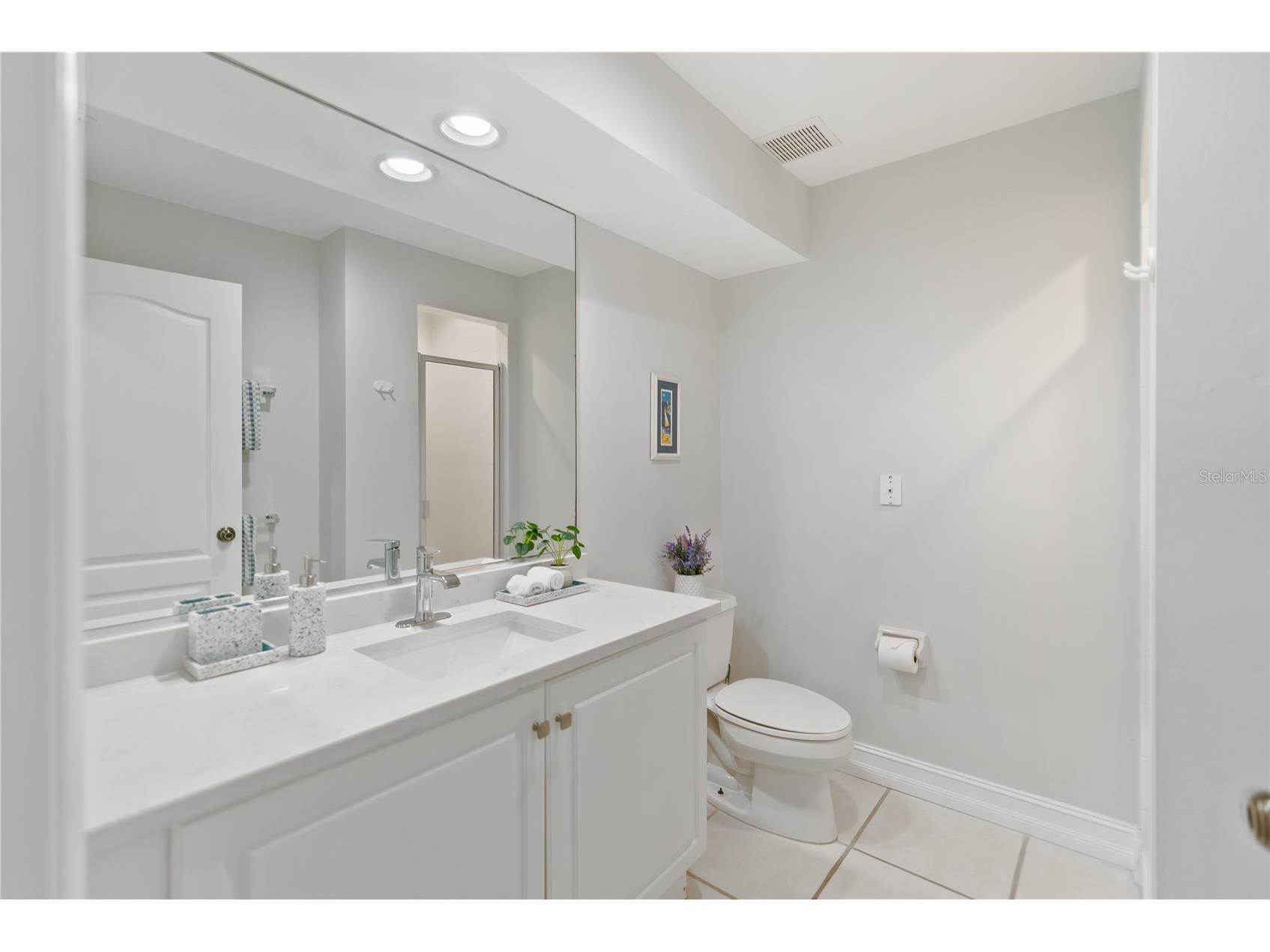 3702 54th Drive W #102 Bradenton FL 34210 A4687241 image22