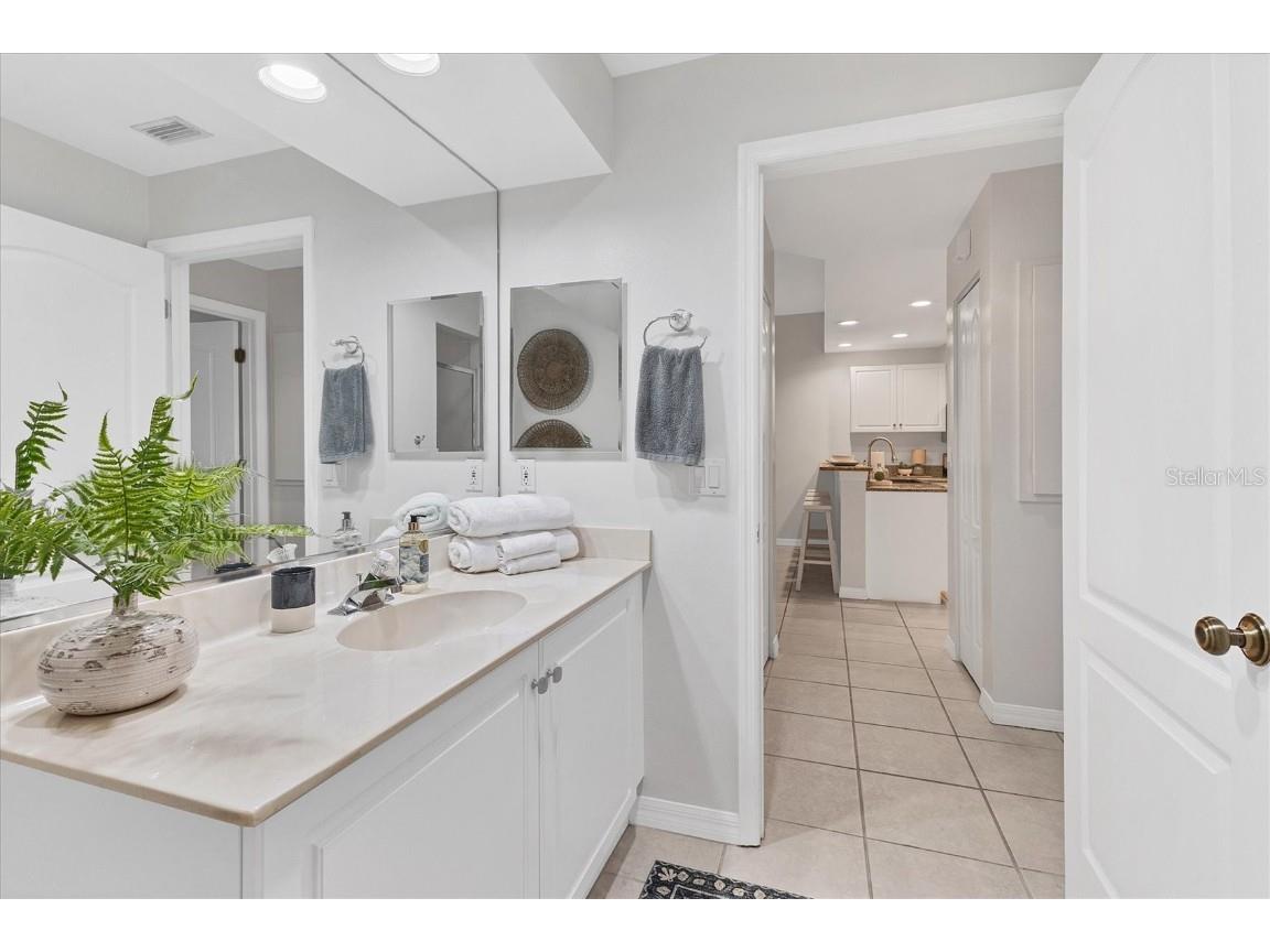 3702 54th Drive W #103 Bradenton FL 34210 A4656057 image31