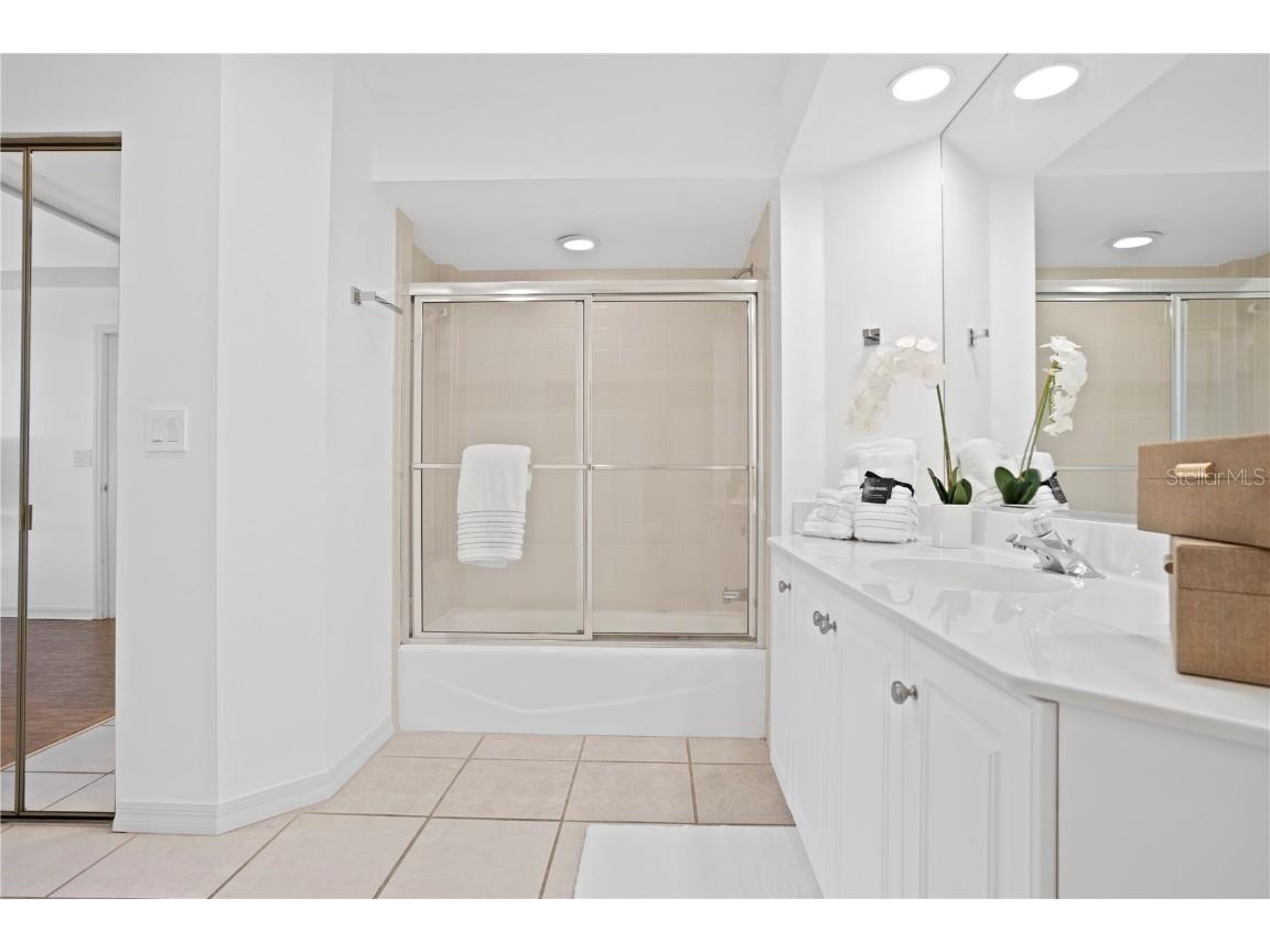 3702 54th Drive W #104 Bradenton FL 34210 TB8390760 image24