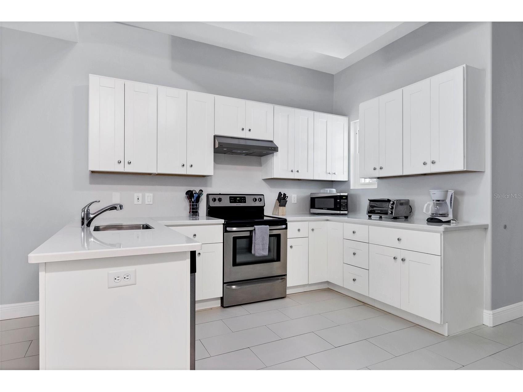 3702 54th Drive W #203 Bradenton FL 34210 A4689865 image11