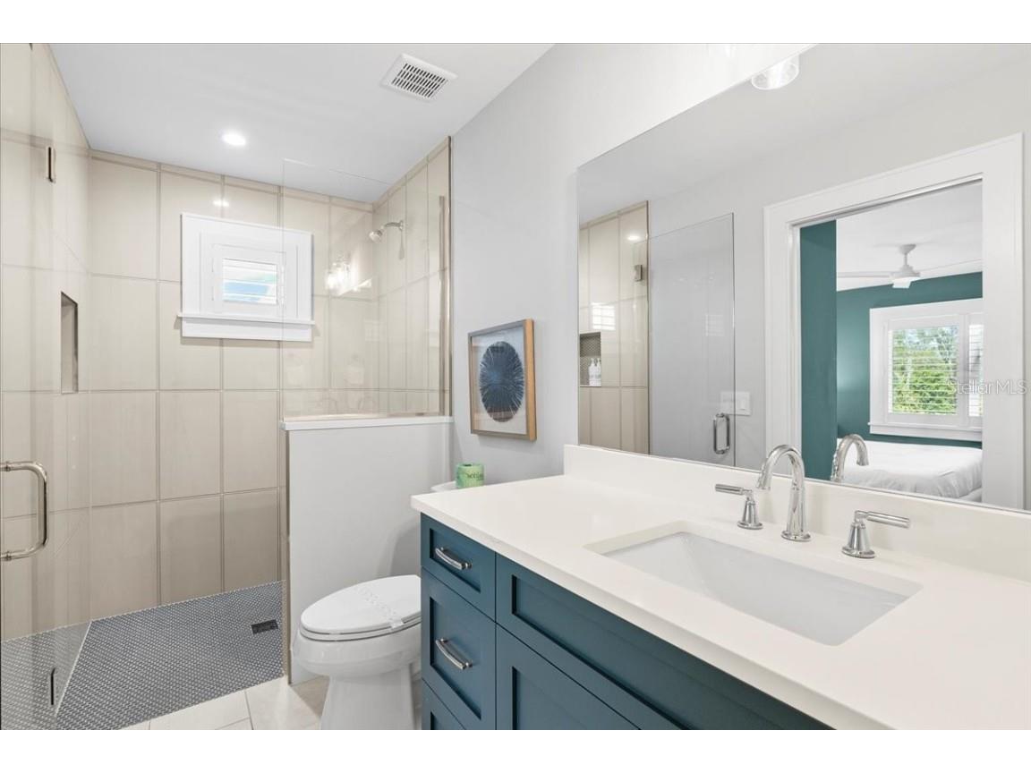 3702 5th Avenue Holmes Beach FL 34217 A4652863 image20