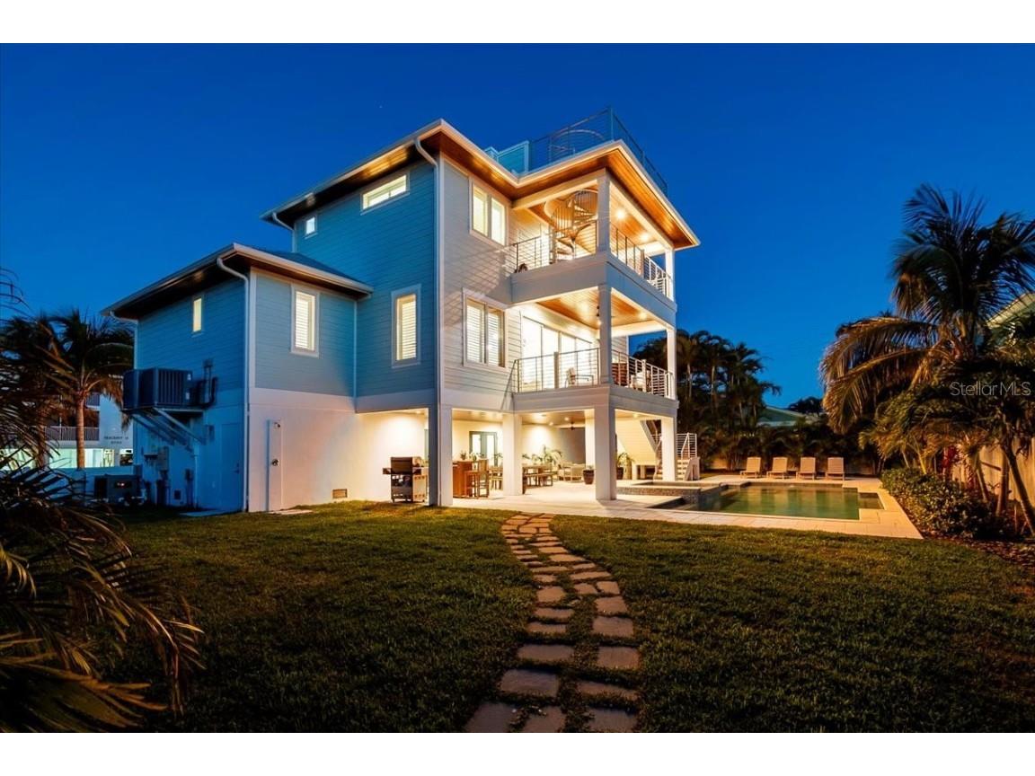 3702 5th Avenue Holmes Beach FL 34217 A4652863 image49