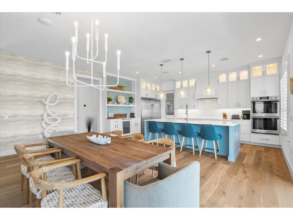 3702 5th Avenue Holmes Beach FL 34217 A4652863 image7