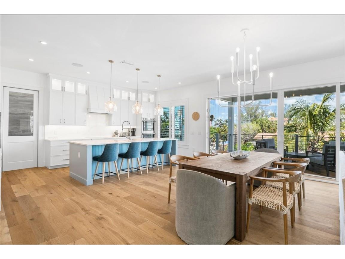 3702 5th Avenue Holmes Beach FL 34217 A4652863 image9