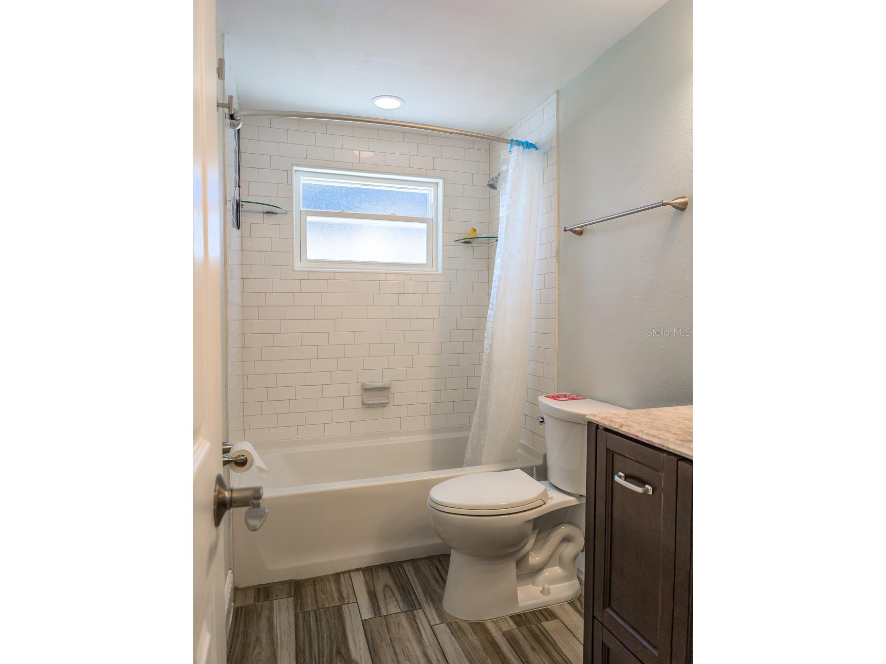 3702 Kingsbury Holiday FL 34691 TB8519692 image29