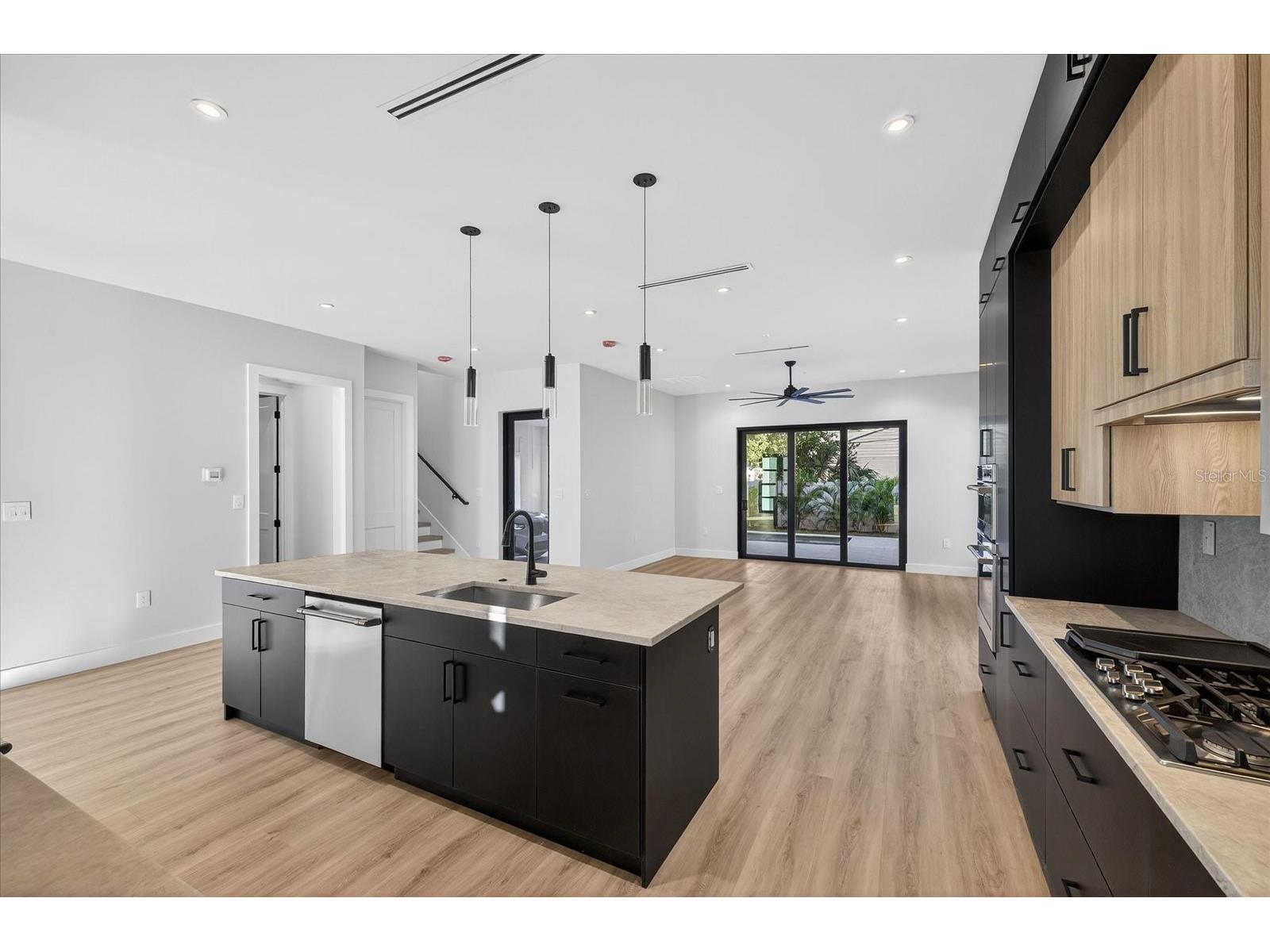 3702 S Lynwood Avenue Tampa FL 33611 TB8458668 image11