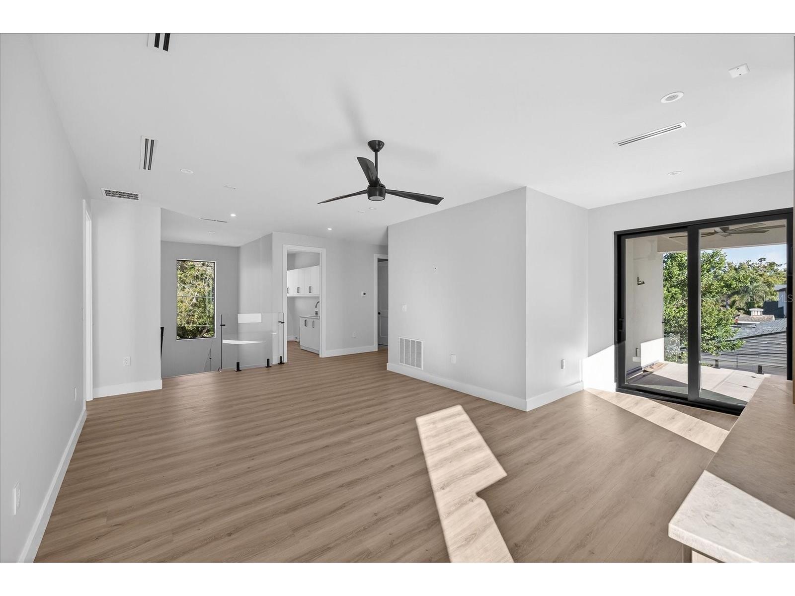 3702 S Lynwood Avenue Tampa FL 33611 TB8458668 image41
