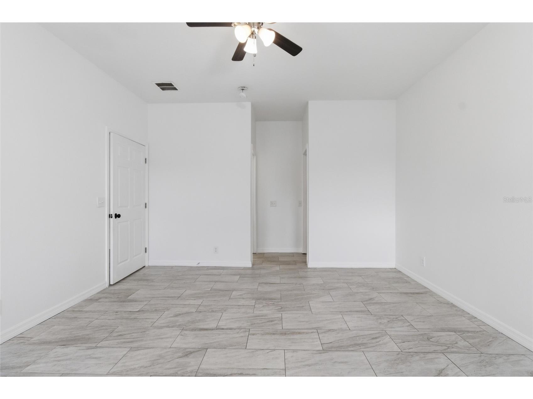 3702 Wiggins Leaf Street Tampa FL 33619 TB8513246 image10