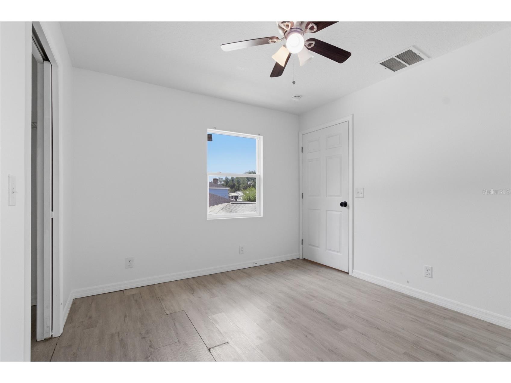 3702 Wiggins Leaf Street Tampa FL 33619 TB8513246 image17