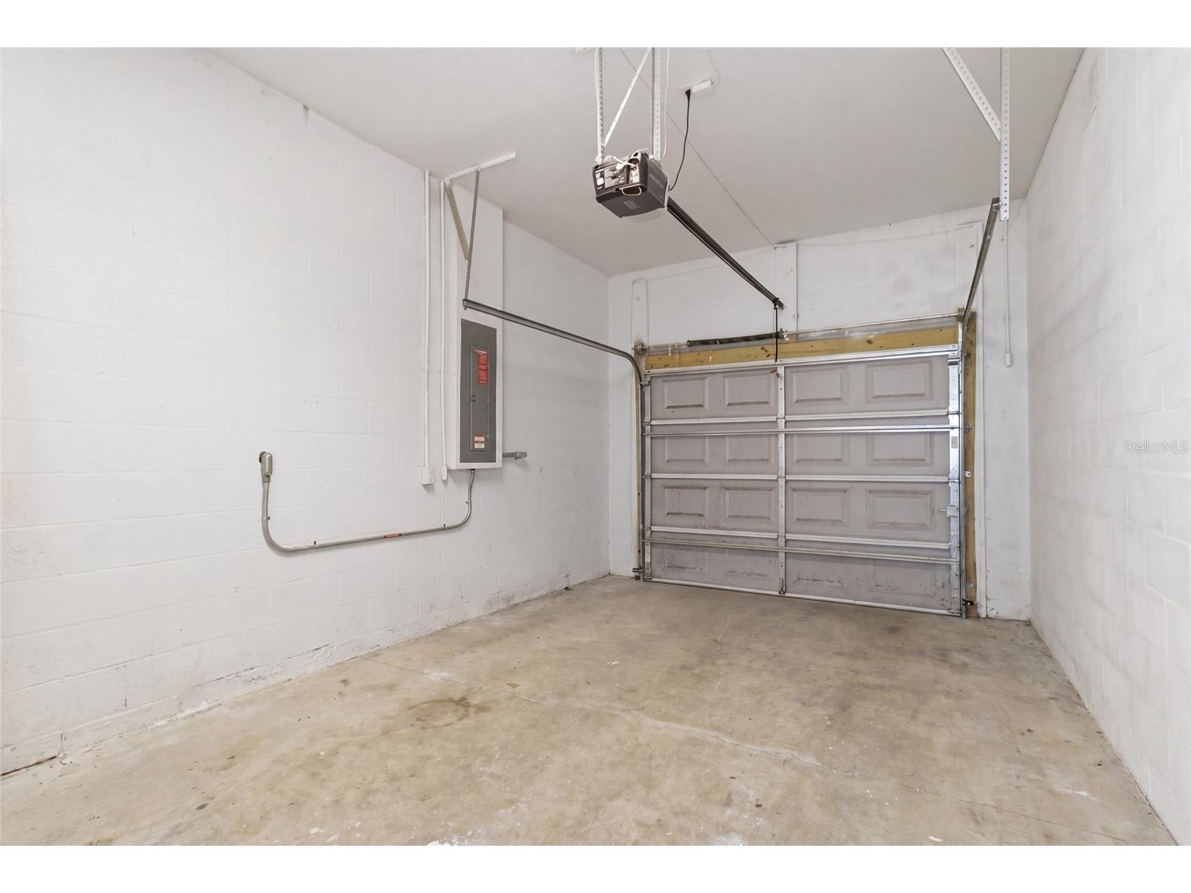 3702 Wiggins Leaf Street Tampa FL 33619 TB8513246 image19