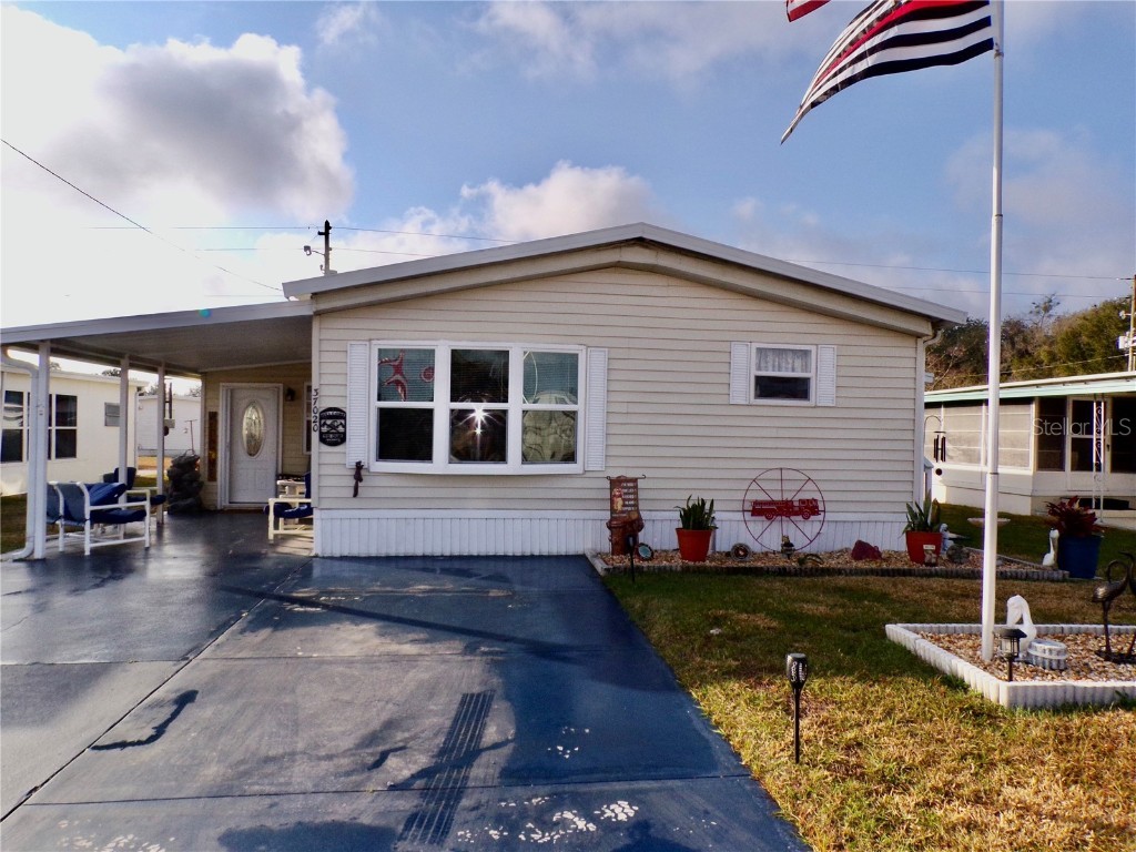 37020 8th Avenue Zephyrhills FL 33542 T3423881 image1