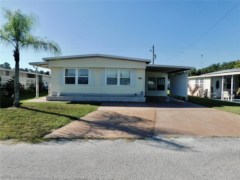 37024 8th Avenue Zephyrhills FL 33542 TB8461441 image1