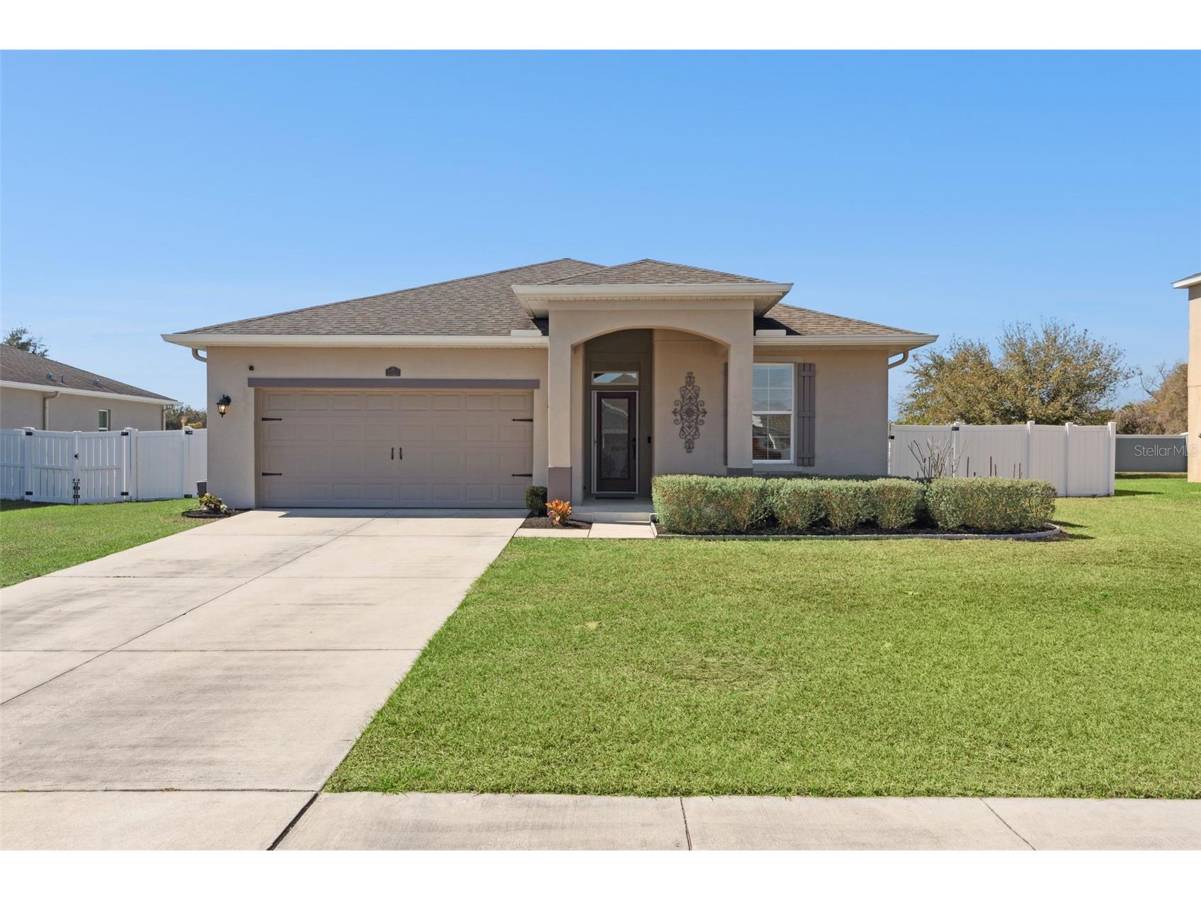 37027 Scenic Bluff Drive Grand Island FL 32735 O6387132 image1