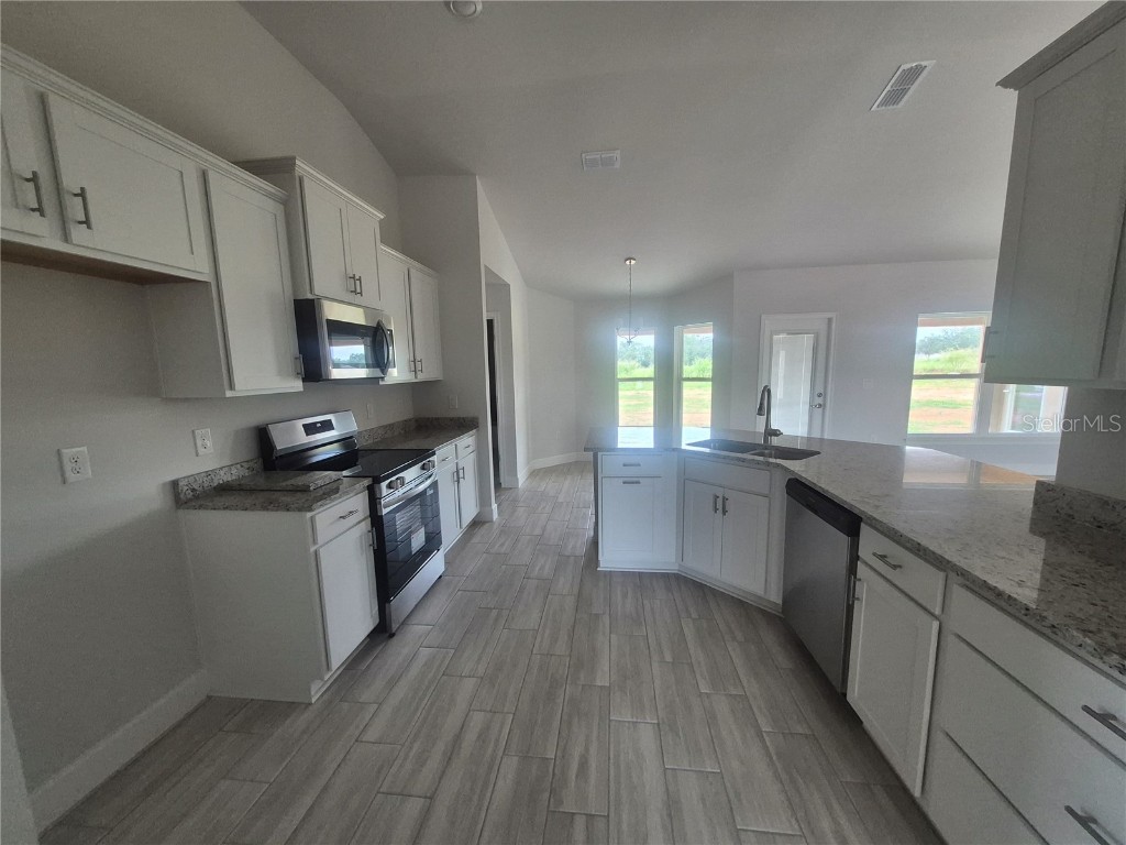 37028 Hidden View Dade City FL 33523 TB8426248 image14