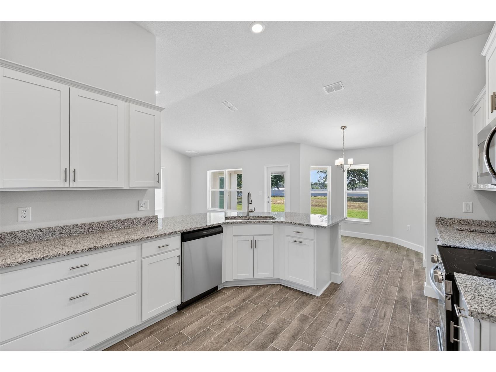 37028 Hidden View Dade City FL 33523 TB8426248 image32