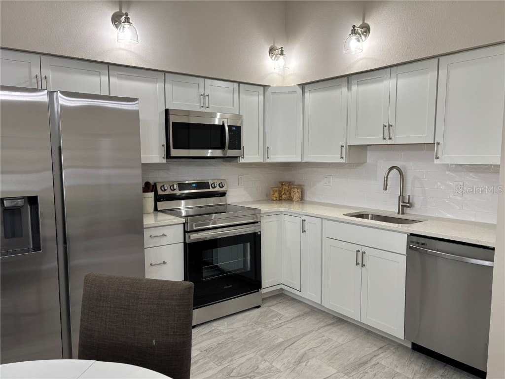 3703 39th Street W #11 Bradenton FL 34205 A4655282 image10