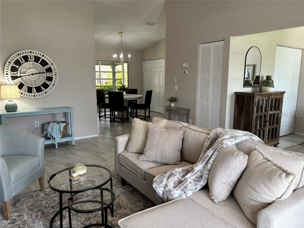 3703 39th Street W #11 Bradenton FL 34205 A4655282 image4