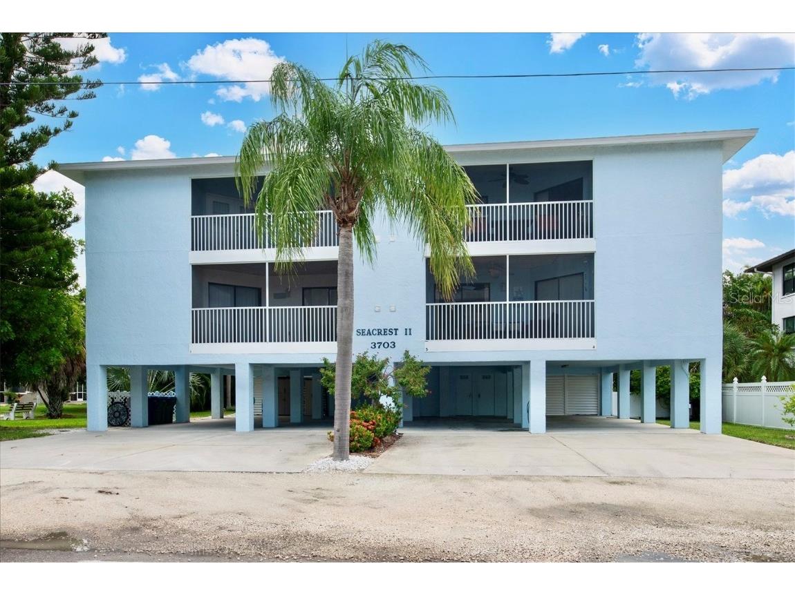 3703 5th Avenue #3 Holmes Beach FL 34217 A4652840 image1