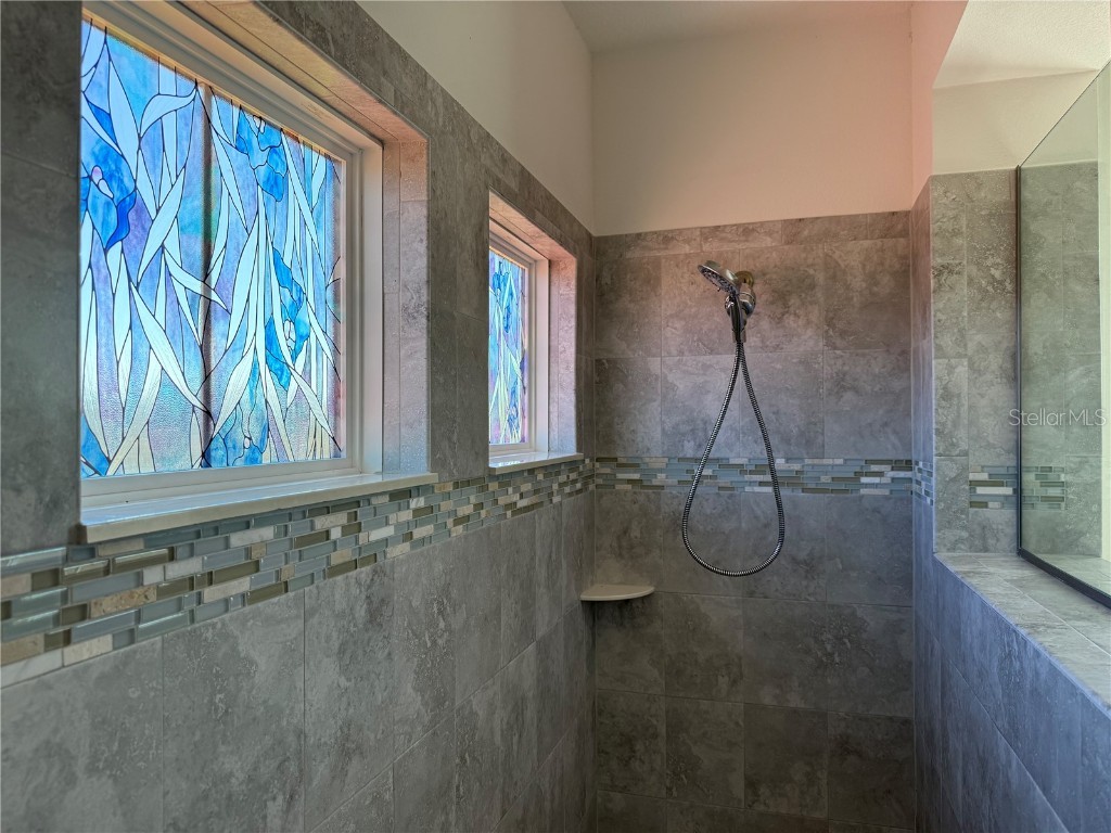 3703 Dockside Drive Kissimmee FL 34746 - LAKE TOHOPEKALIGA O6354120 image35