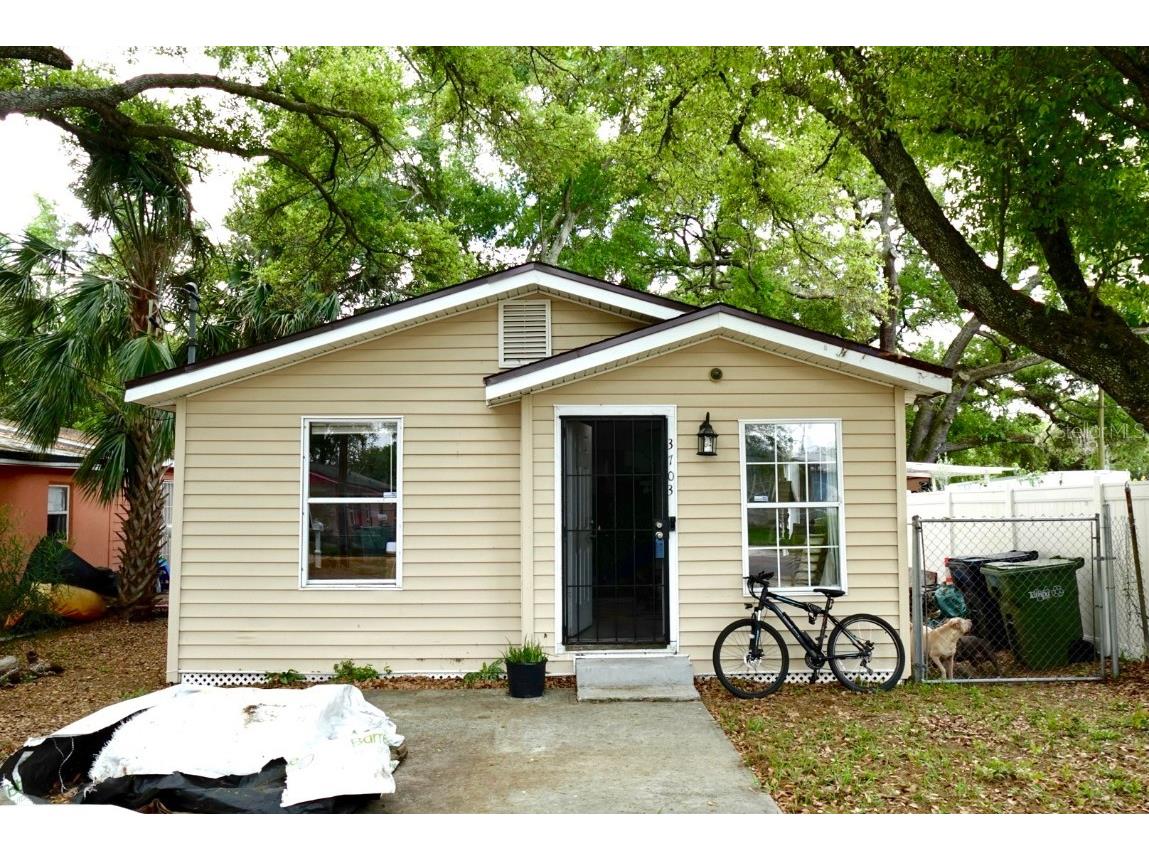 3703 E North Bay Street Tampa FL 33610 U8235197 image1