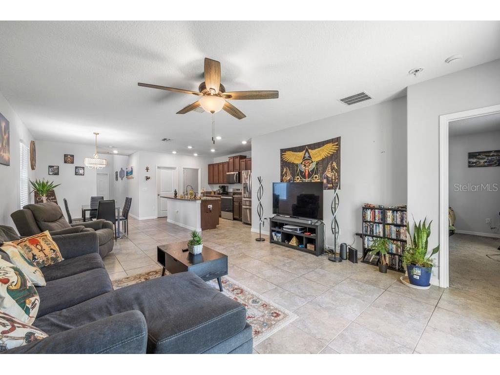 3703 Globe Thistle Drive Tampa FL 33619 TB8498776 image15