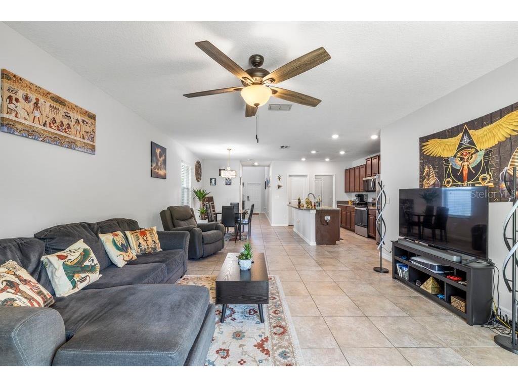 3703 Globe Thistle Drive Tampa FL 33619 TB8498776 image17