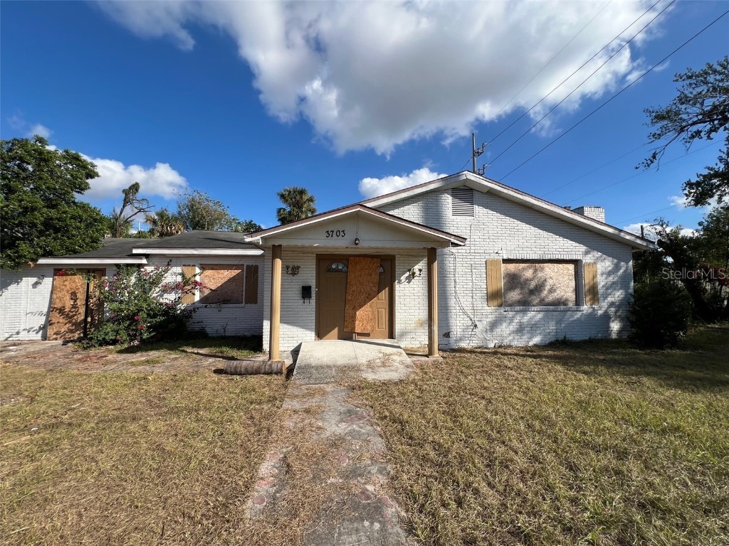 3703 N 55th Street Tampa FL 33619 TB8328192 image1