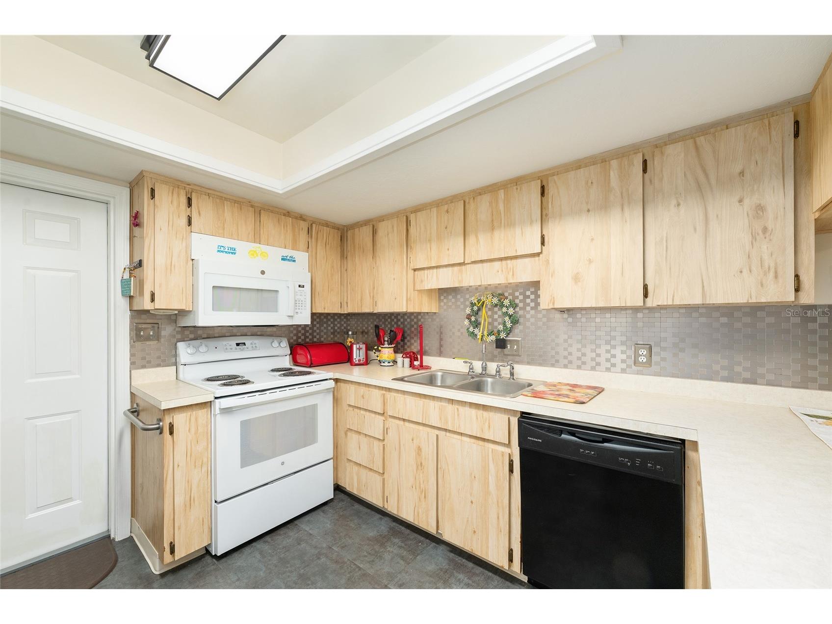 3703 NE 16th Place Ocala FL 34470 OM725416 image17