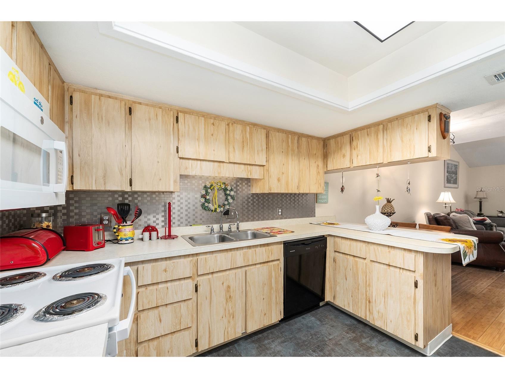 3703 NE 16th Place Ocala FL 34470 OM725416 image18