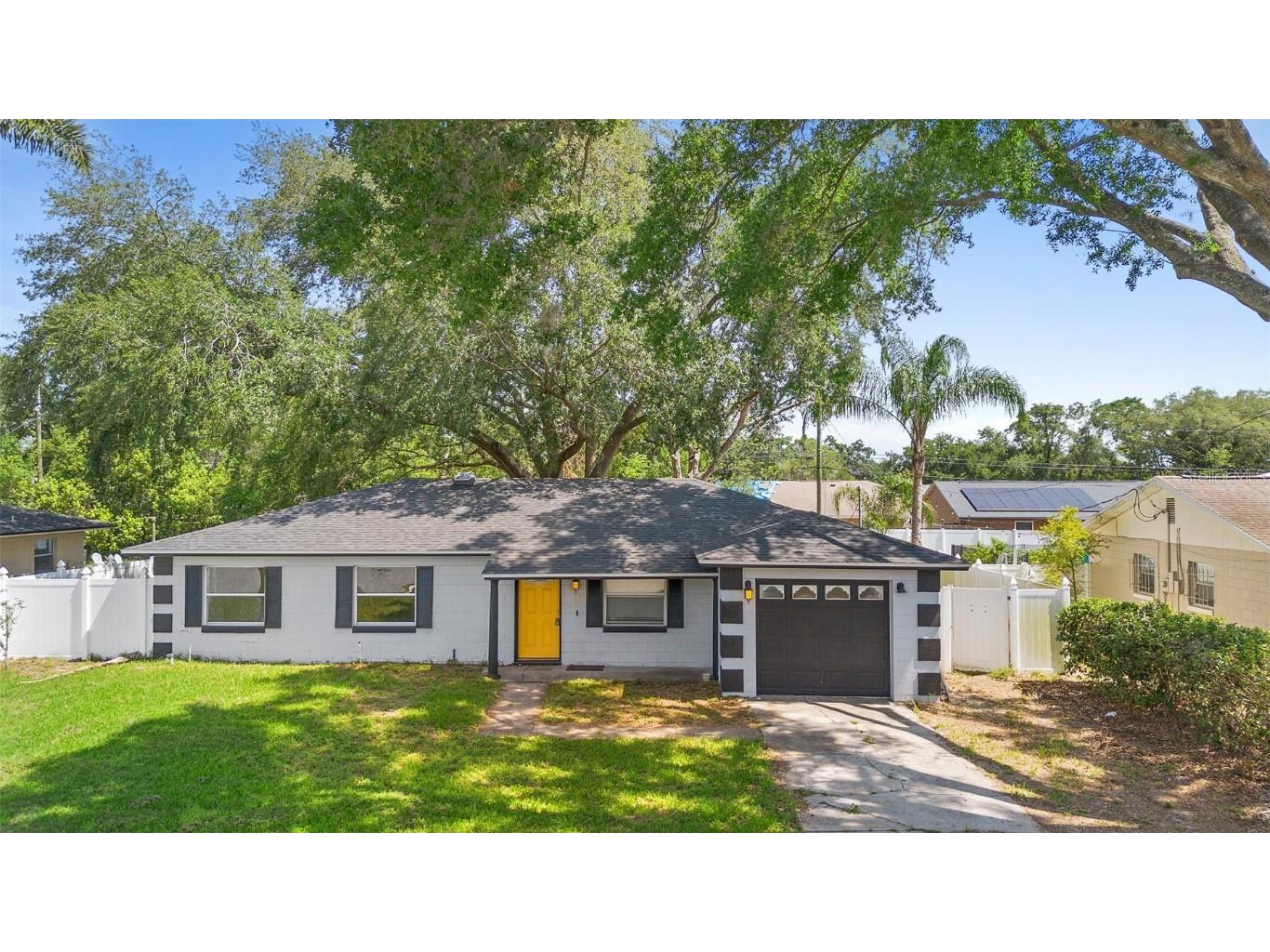 3703 Pembrook Drive Orlando FL 32810 O6251076 image1