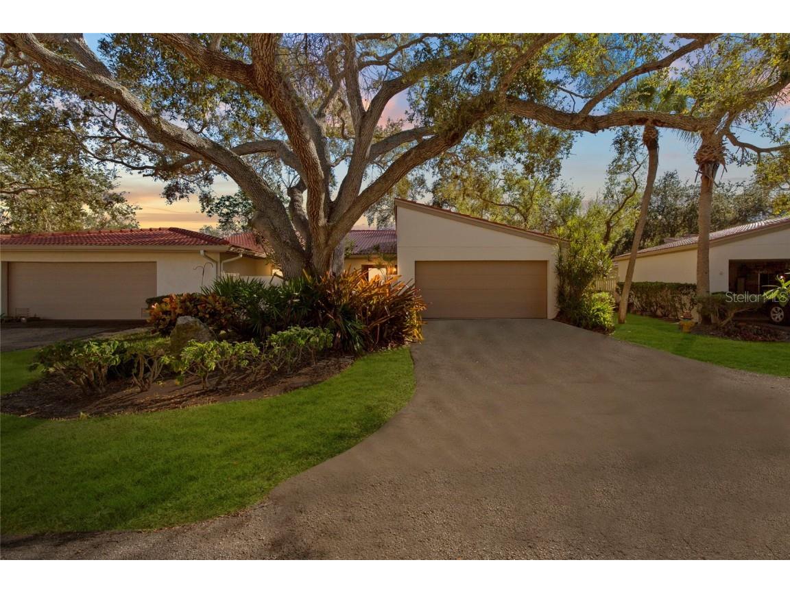 3703 Quail Hollow Place Bradenton FL 34210 A4669326 image1