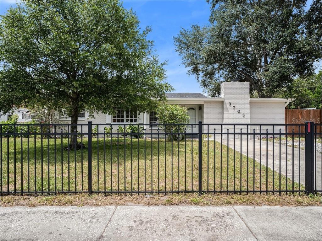 3703 W Oklahoma Avenue Tampa FL 33611 O6050806 image1