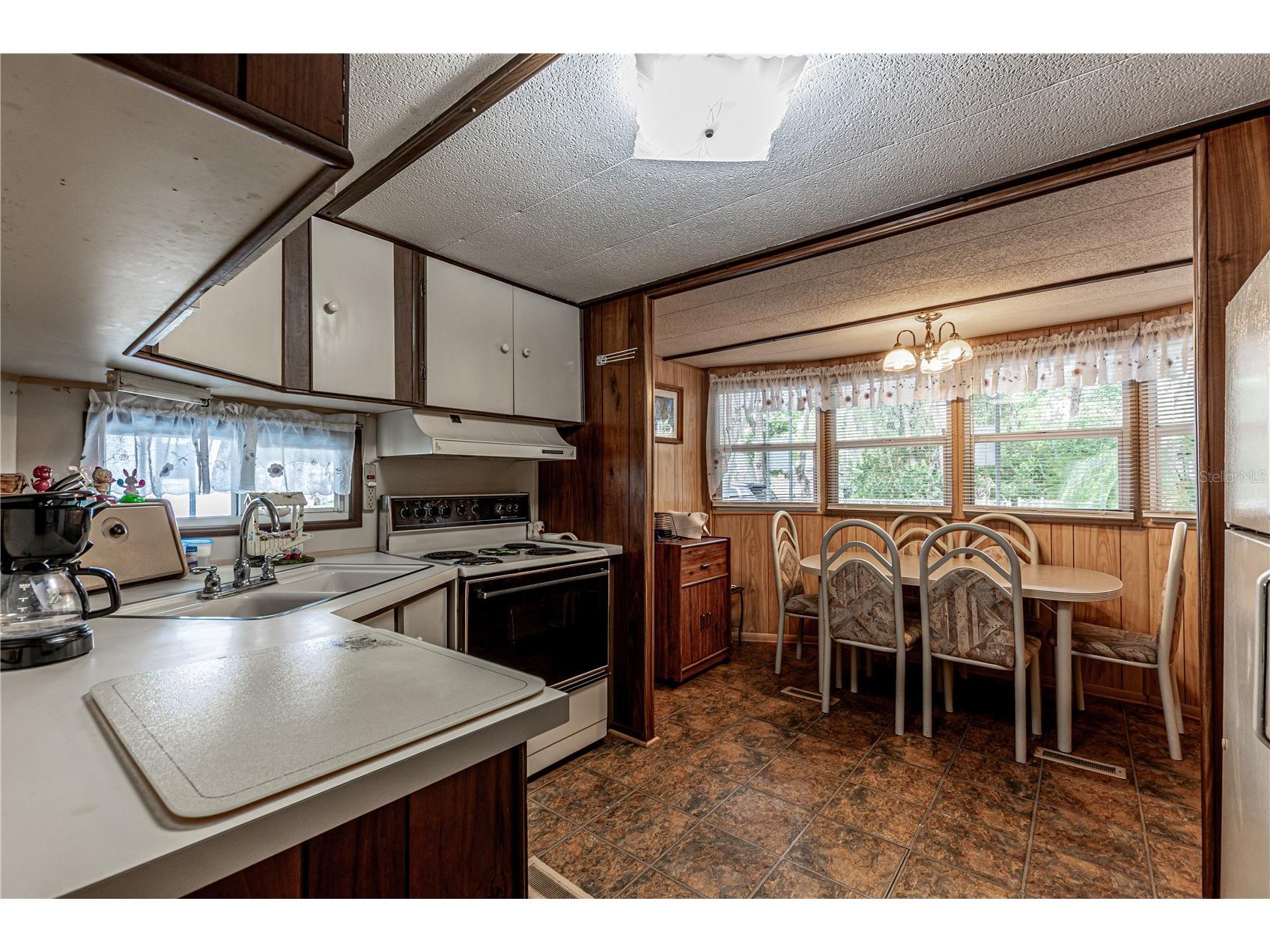 37031 Karen Avenue Zephyrhills FL 33542 TB8494276 image3