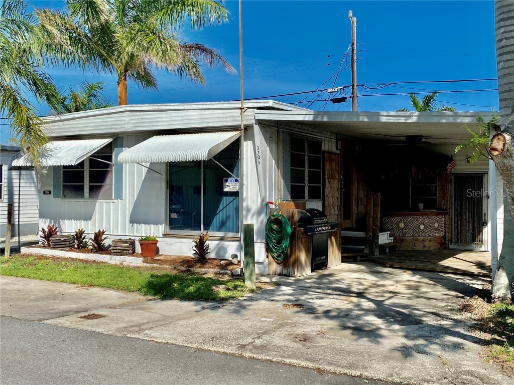 3704 115th Street Court W Bradenton FL 34210 A4573493 image1