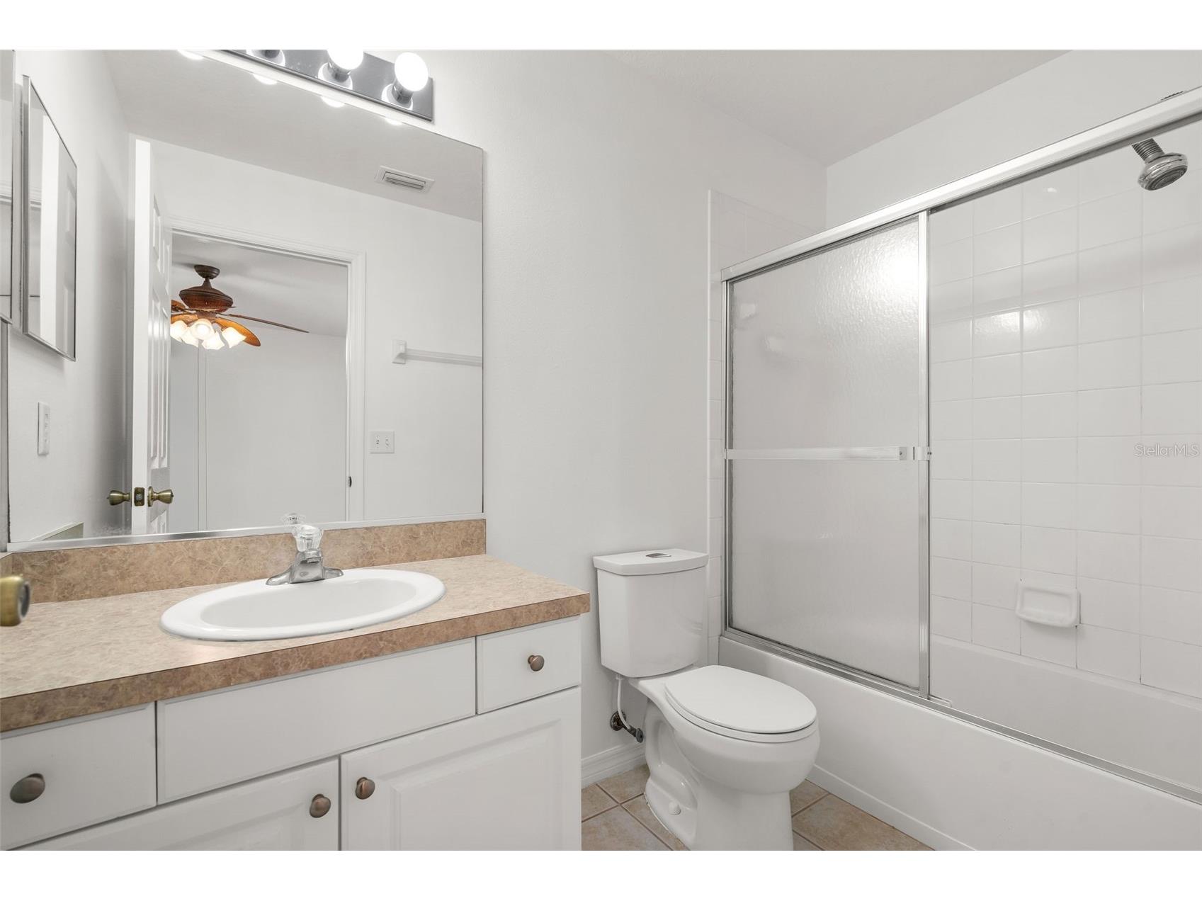 3704 3rd Avenue W Palmetto FL 34221 A4698121 image14