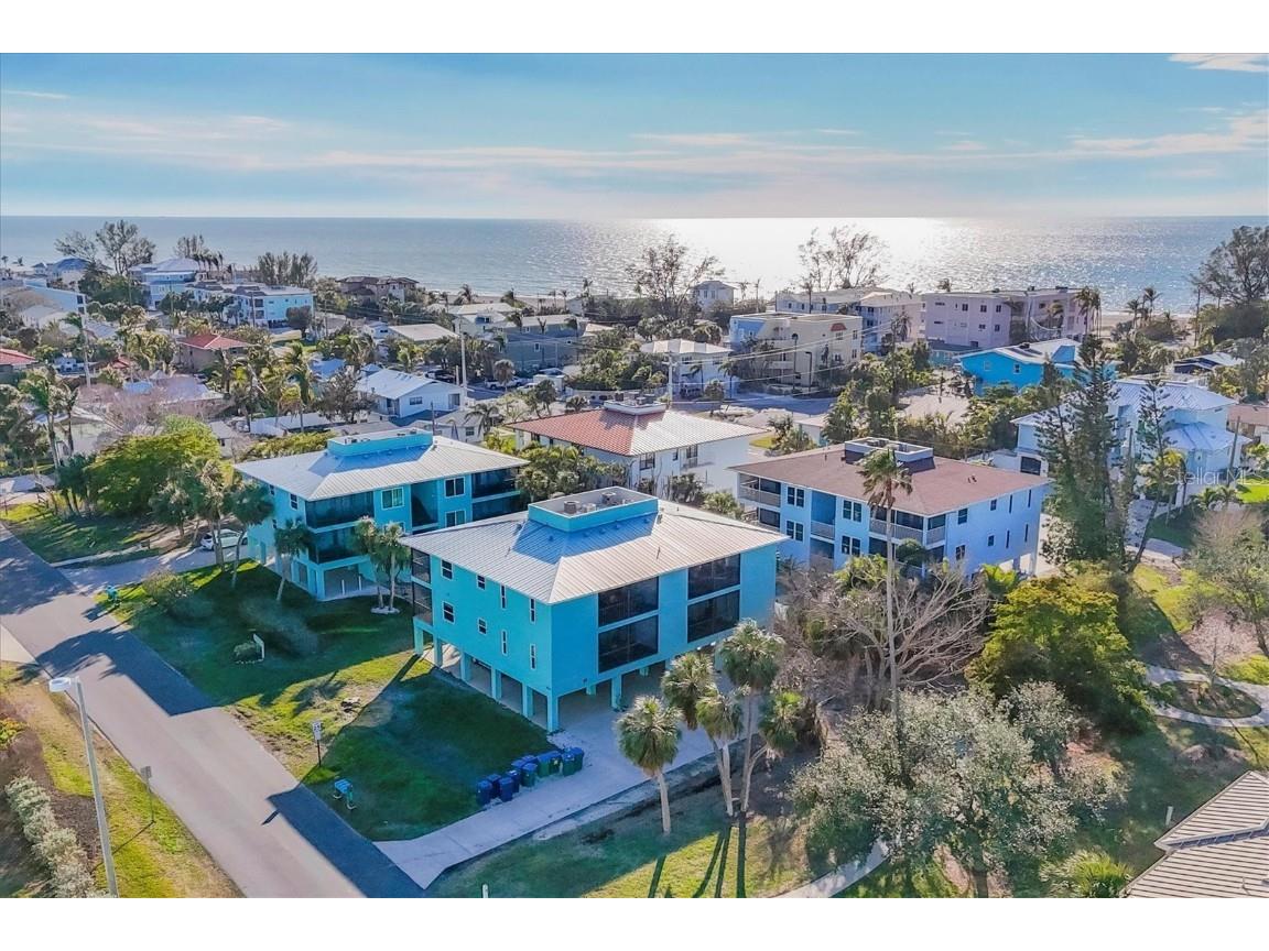 3704 6th Avenue #5 Holmes Beach FL 34217 - GULF OF MEXICO AND ICW A4635380 image1