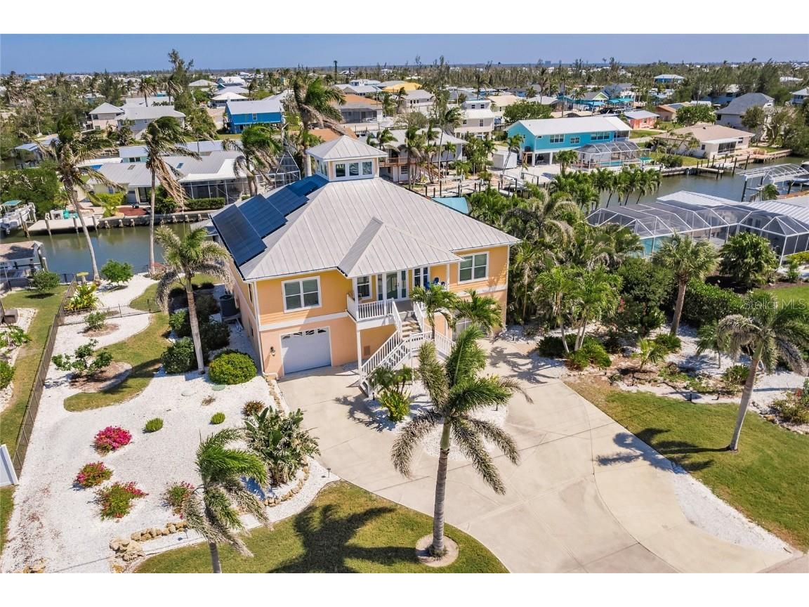 3704 Bayview Avenue Saint James City FL 33956 C7507078 image1