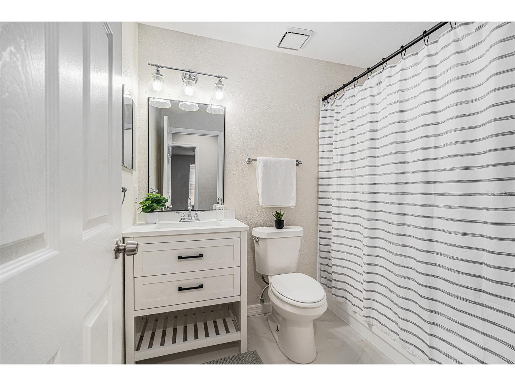 3704 Carroway Street Tampa FL 33619 TB8473606 image12