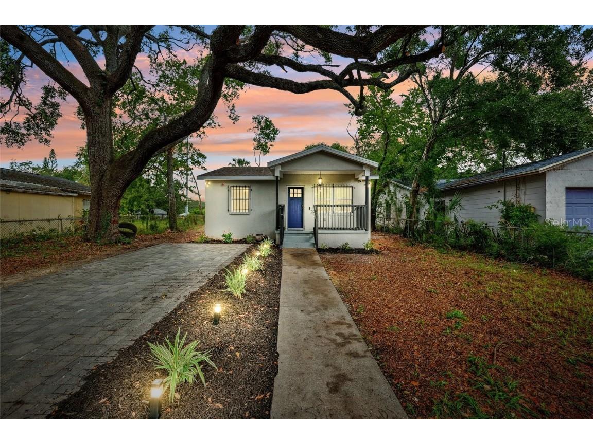 3704 E Grove Street Tampa FL 33610 TB8402969 image1