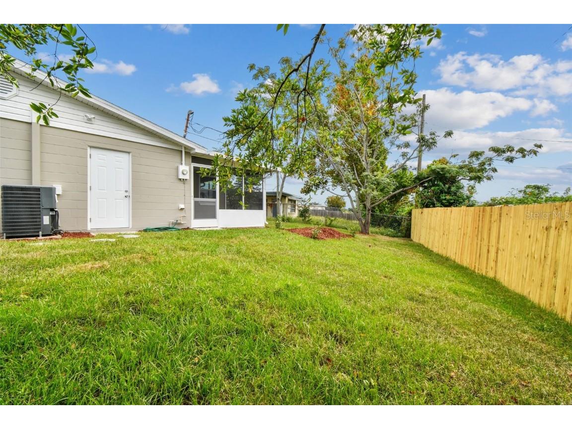 3704 Oakhurst Drive Holiday FL 34691 TB8434526 image16