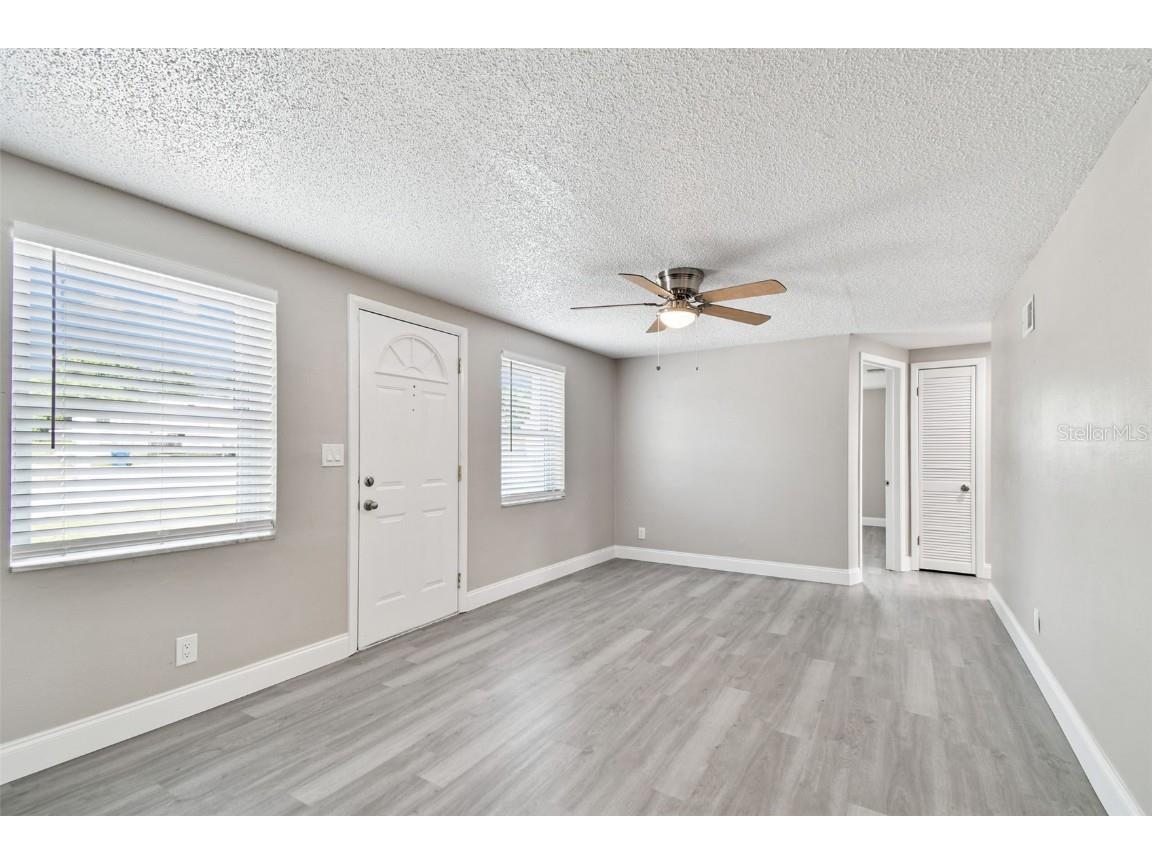 3704 Oakhurst Drive Holiday FL 34691 TB8434526 image3