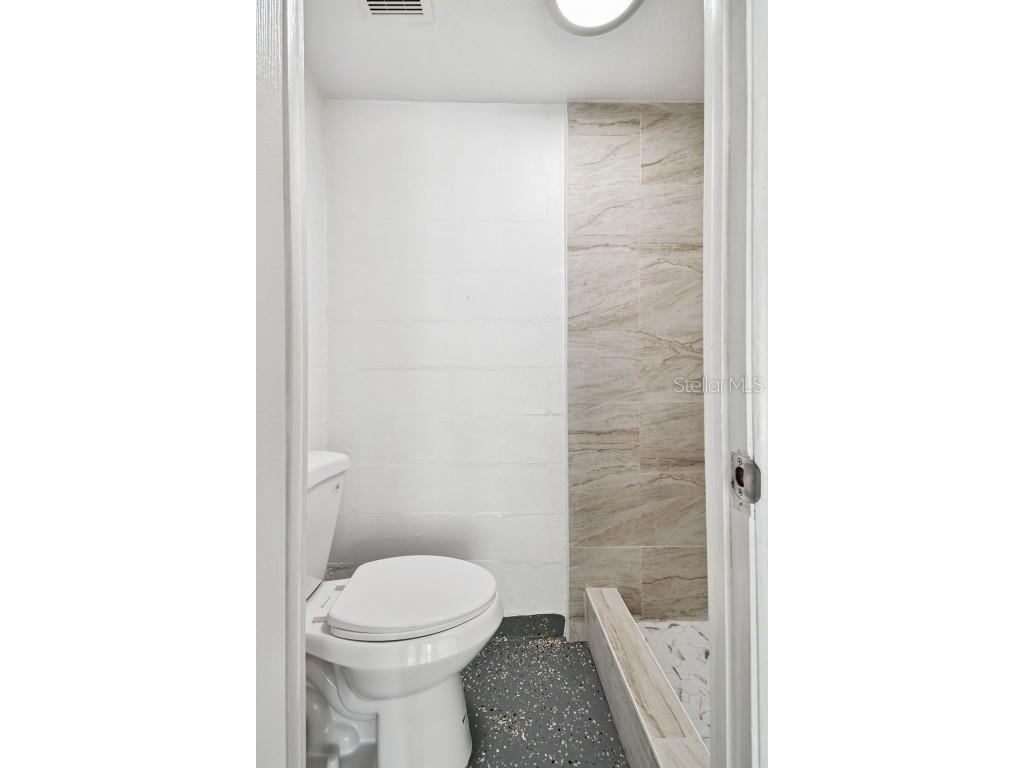 3704 Oakhurst Drive Holiday FL 34691 TB8434526 image30