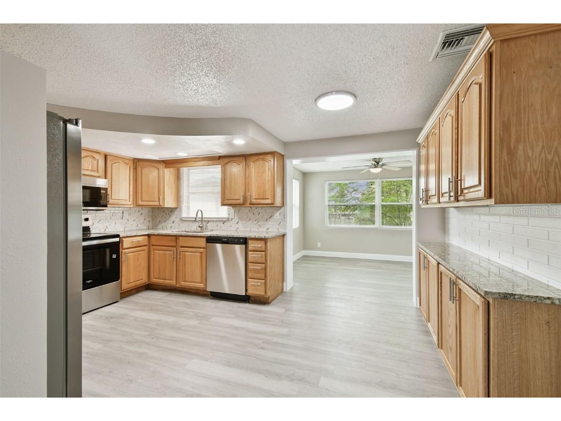 3704 Oakhurst Drive Holiday FL 34691 TB8434526 image7